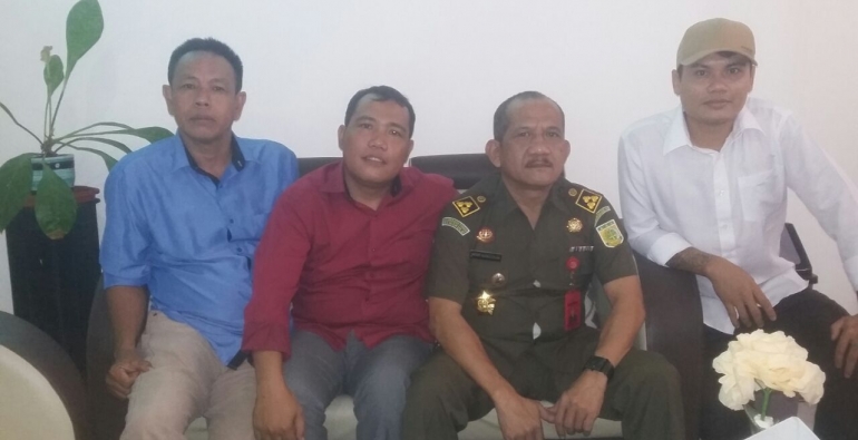 Hukum