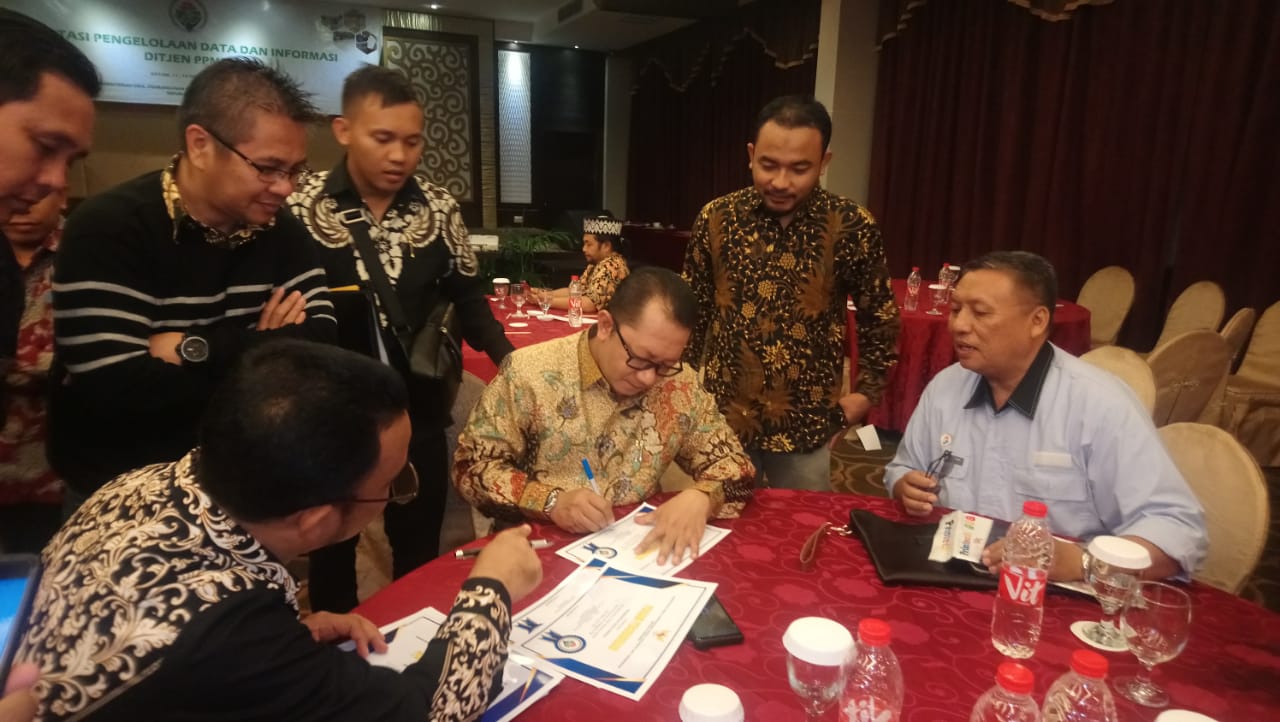 Nasional