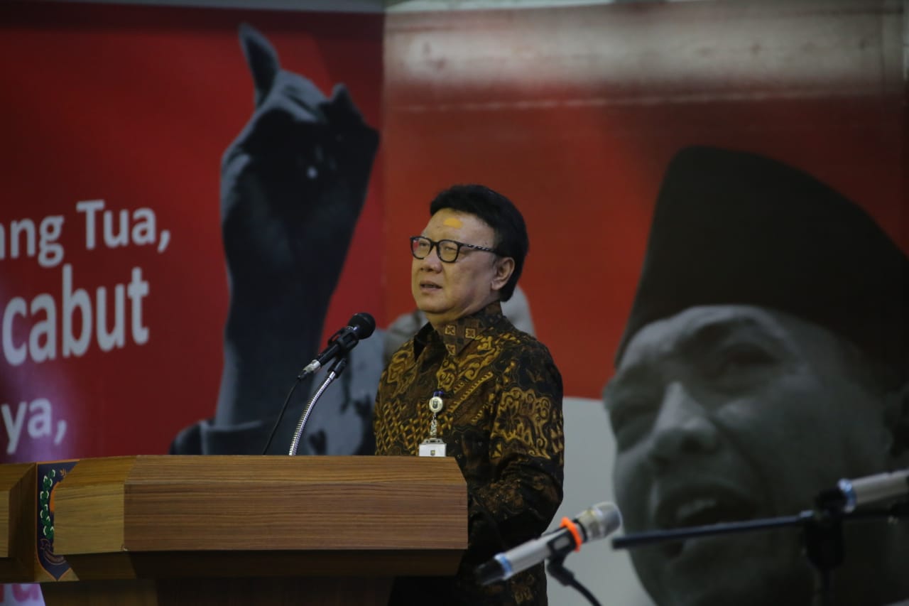Nasional