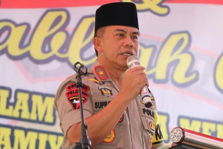 Hukum