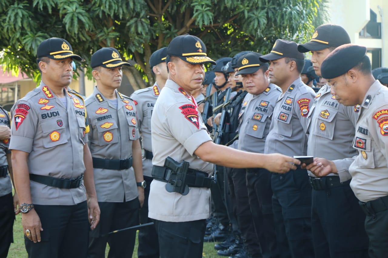 Hukum