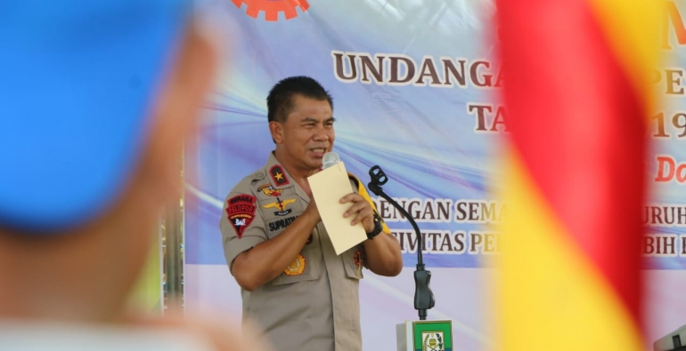 Hukum