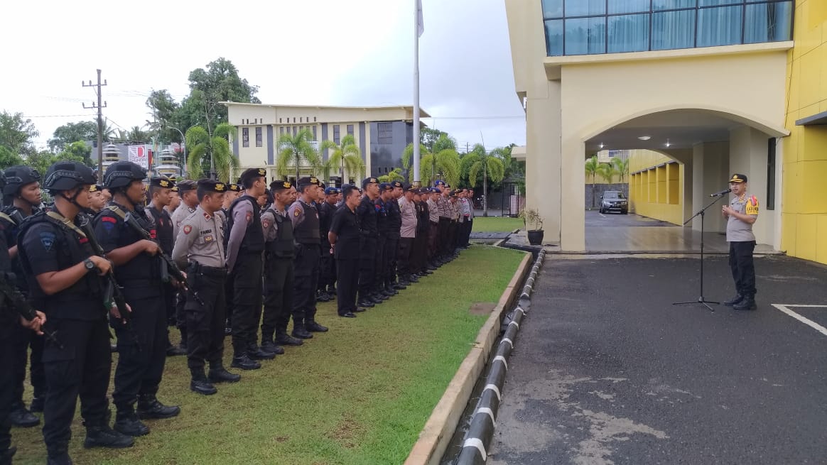 Hukum