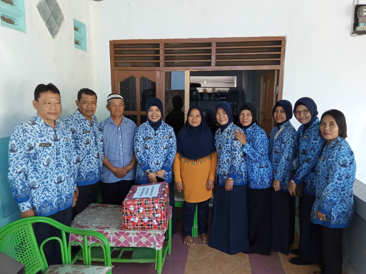Hukum