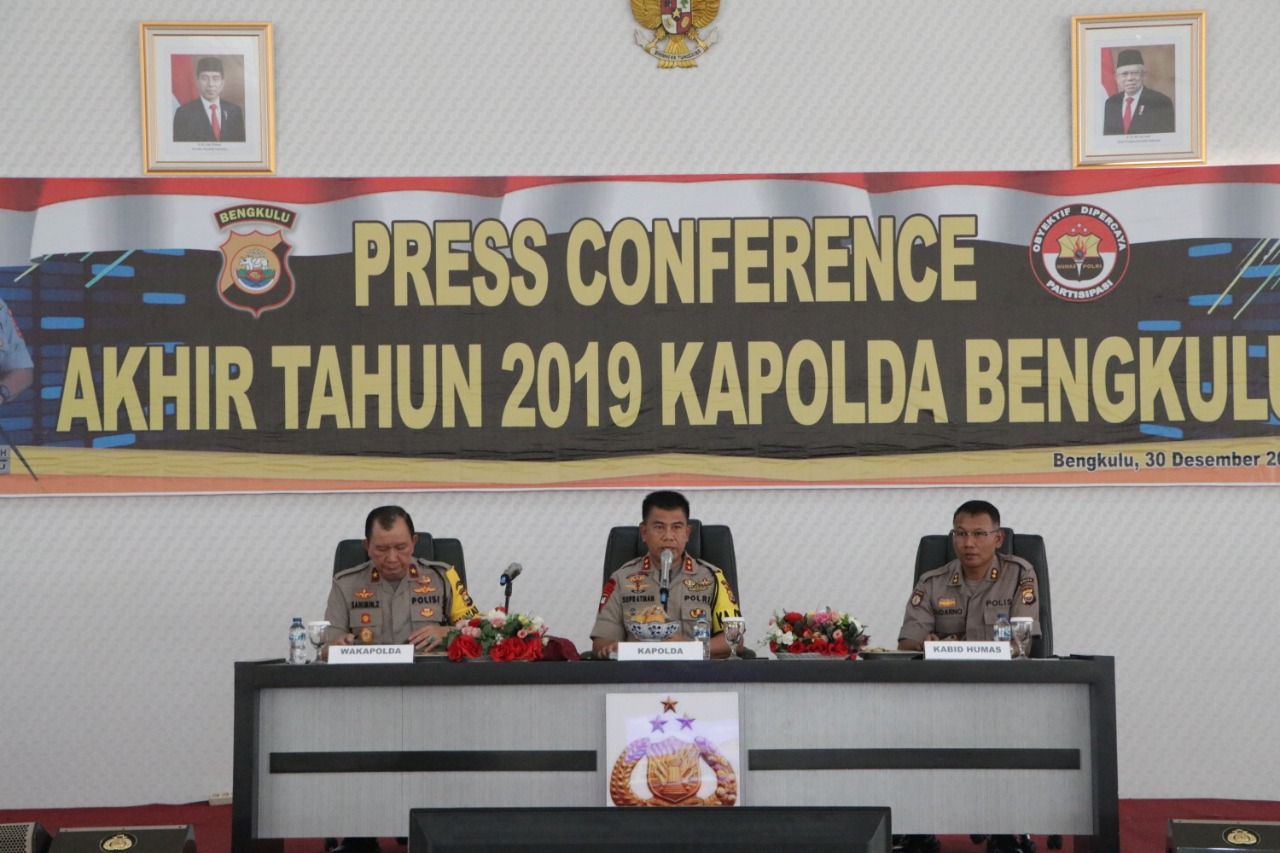 Hukum
