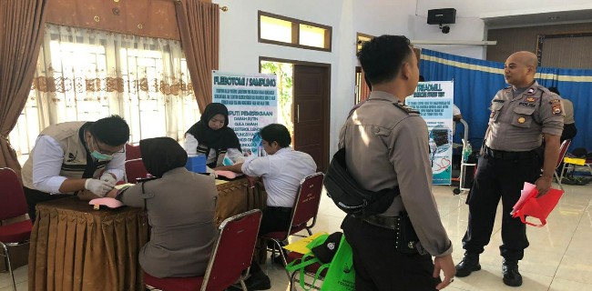 Hukum