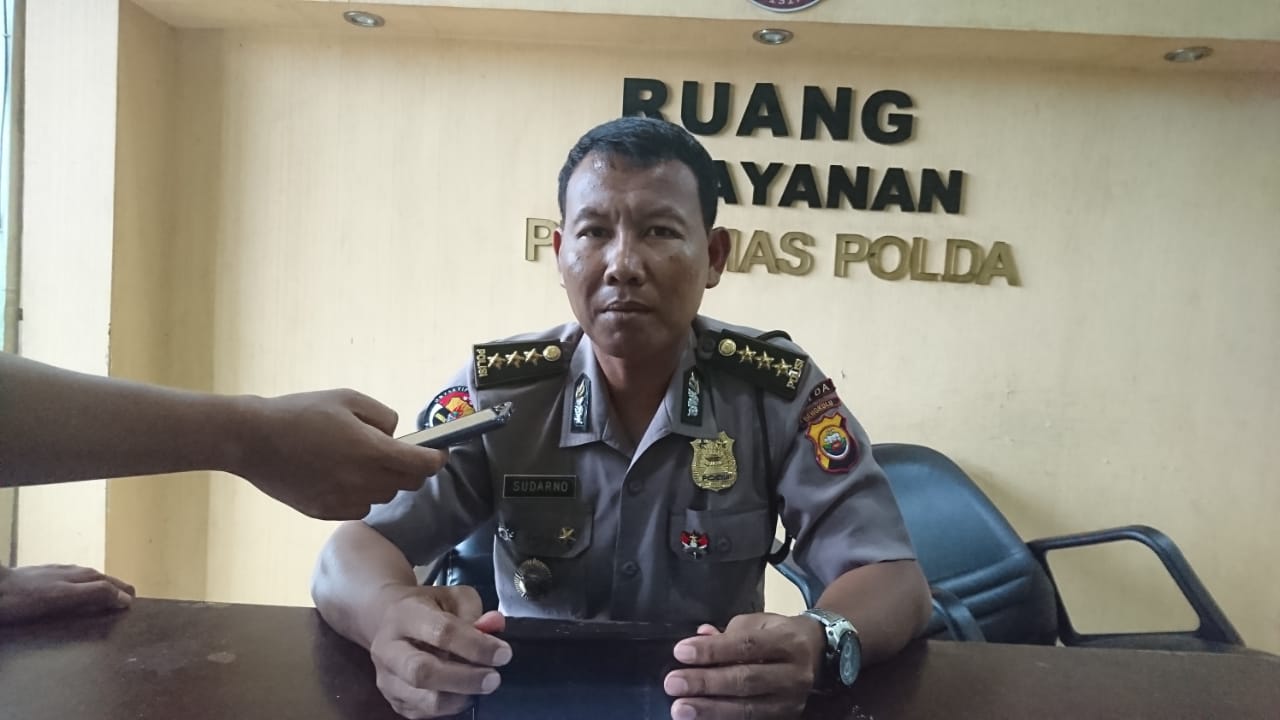 Hukum
