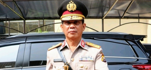 Hukum