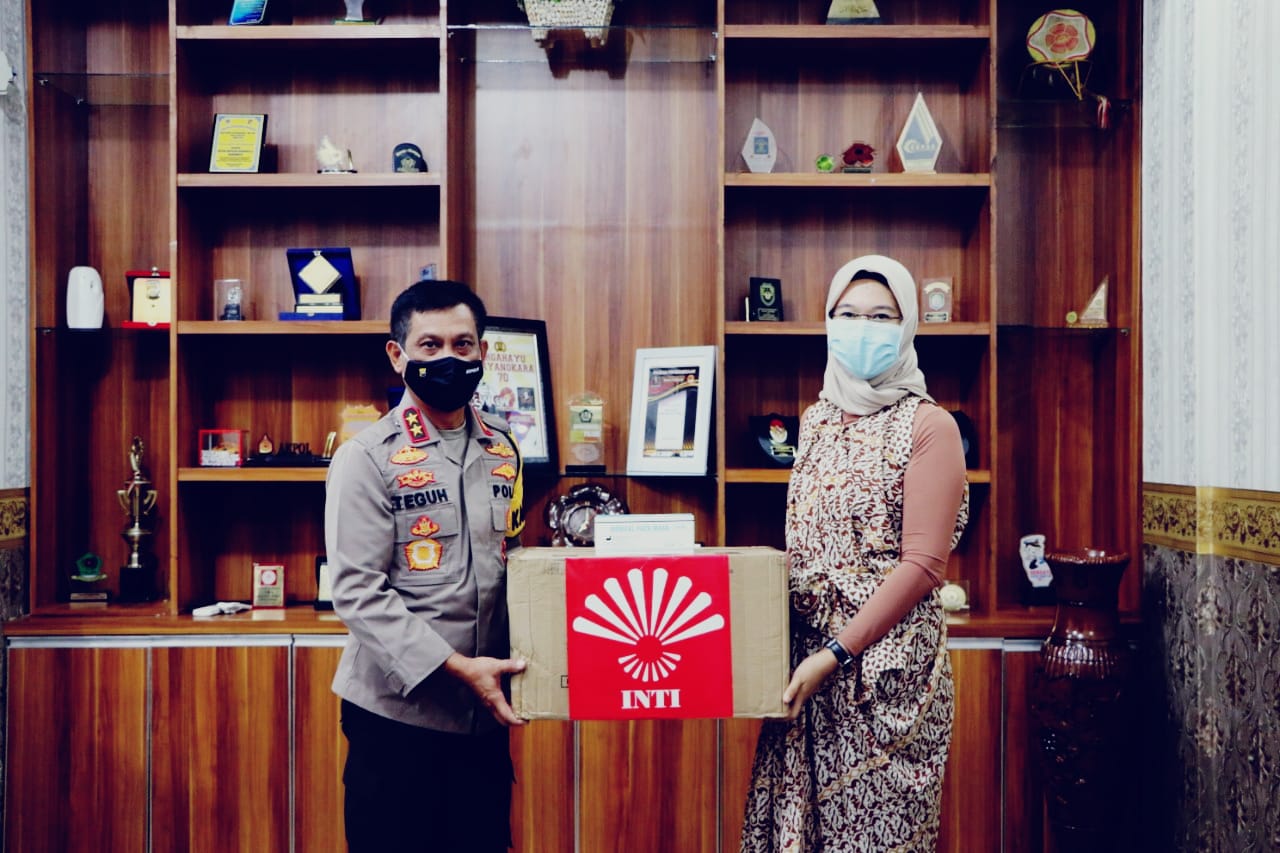 Hukum