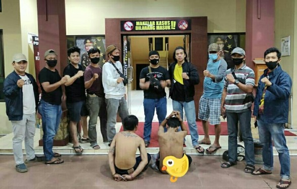 Hukum