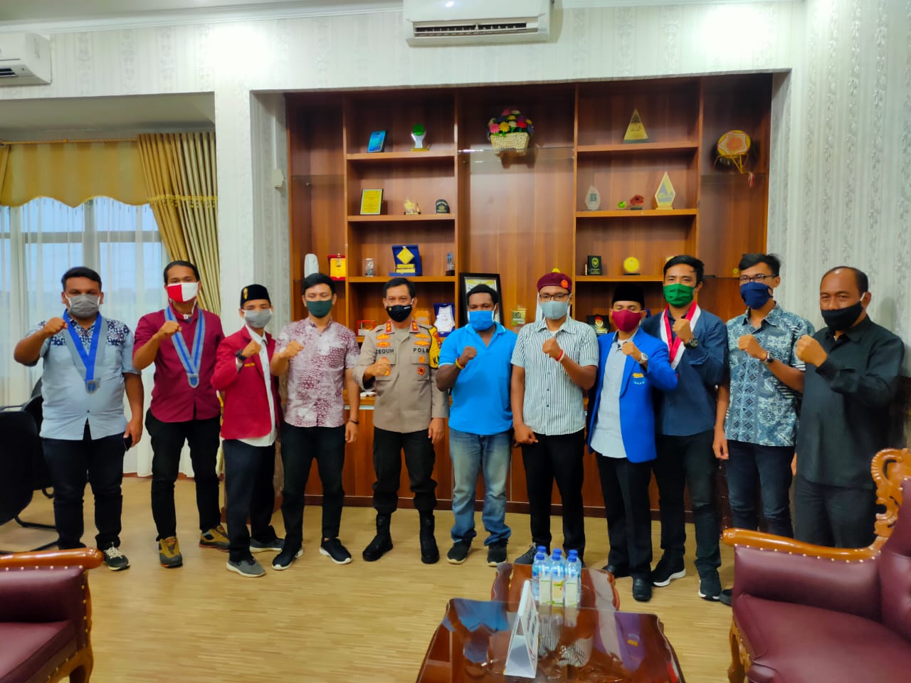 Hukum