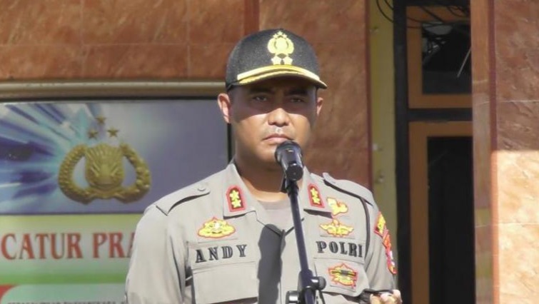 Hukum