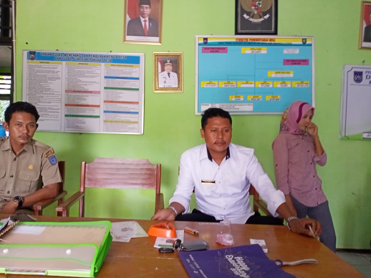 Hukum