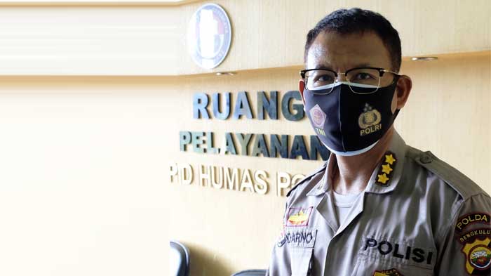 Hukum