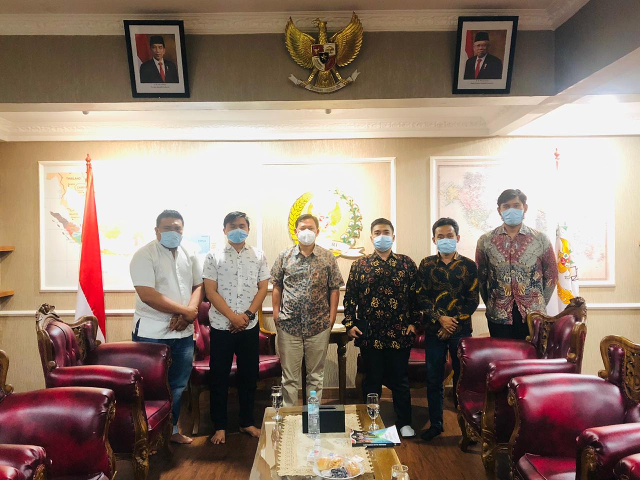 Nasional