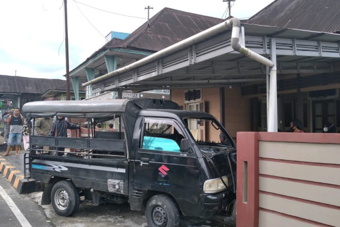 Hukum