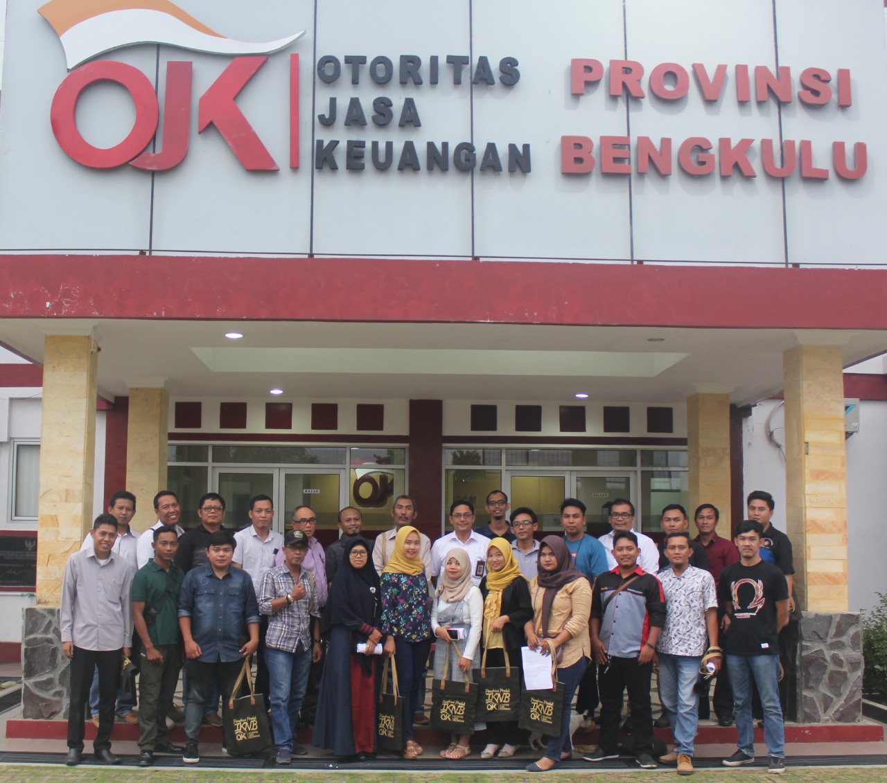 Ekbis