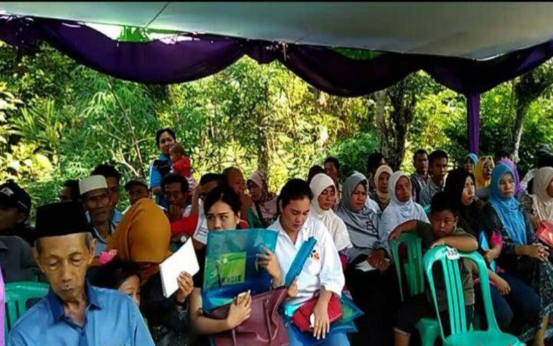 Puluhan masyarakat Kecamatan Sungai Serut menghadiri reses Imran Hanafi, anggota Dewan Perwakilan Rakyat (DPRD) Kota Bengkulu, Dapil II