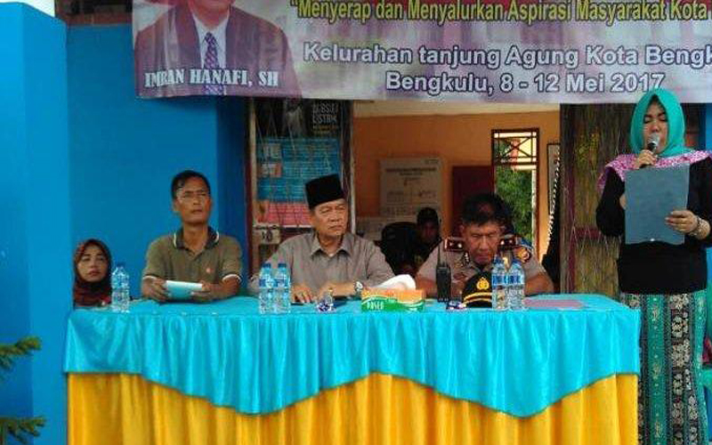 Imran Hanafi, anggota Dewan Perwakilan Rakyat (DPRD) Kota Bengkulu, Dapil II saat reses di Kecamatan Sungai Serut