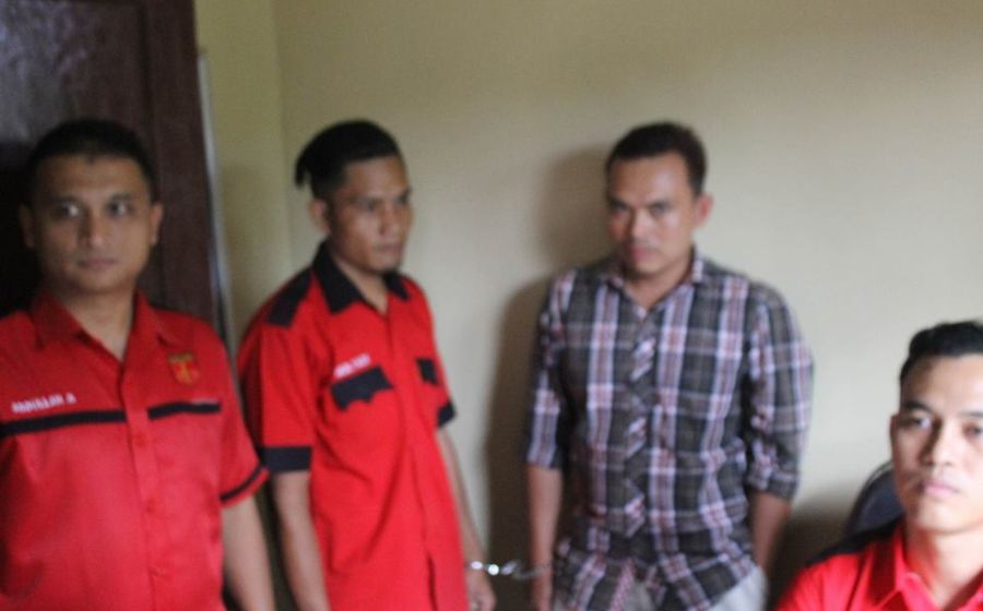 Hukum
