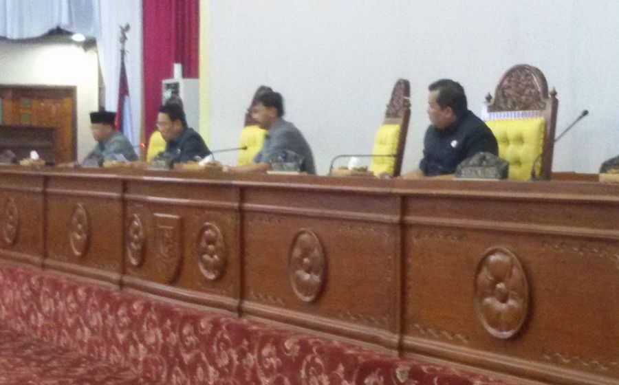Pimpinan paripurna DPRD Provinsi Bengkulu