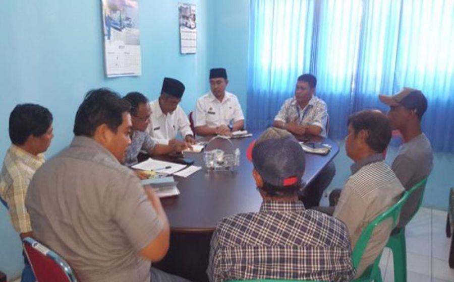 Rapat Mediasi terkait tower milik PT Tower Bersama Group di RT 17 Kelurahan Penurunan