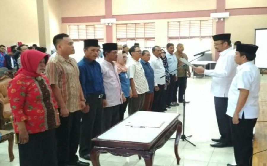 Pengukuhan Kelompok Keluarga Sadar Hukum (Kadarkum), di Rabu pagi (25/10/2017) di Gedung Gunung Bungkuk, Kantor Walikota, Bentiring