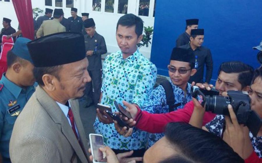 Peringatan Hari Sumpah Pemuda ke 89 yang mengusung tema Kita Ciptakan Pemuda Berani Bersatu juga dilakukan di Pemerintah Kota Bengkulu