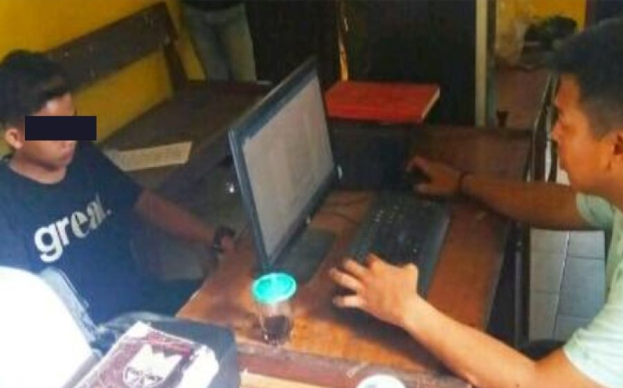 Hukum