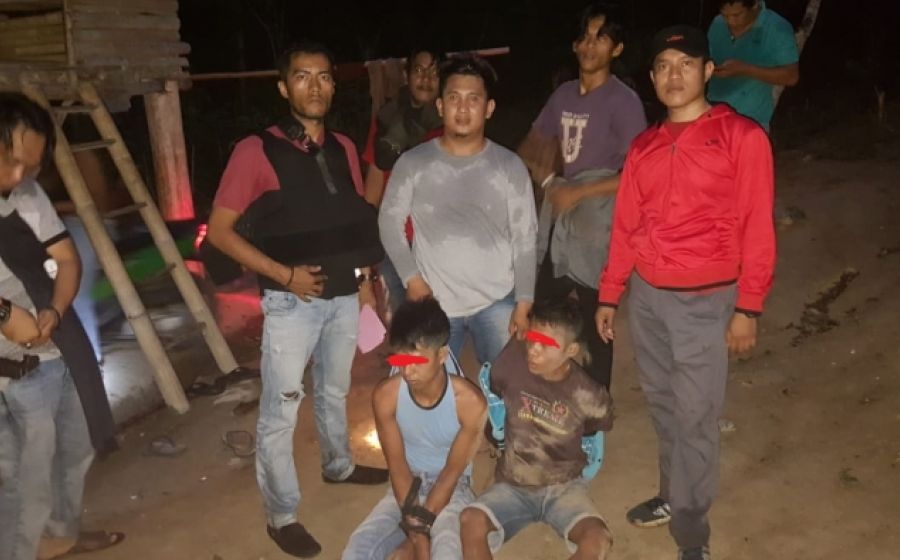 Hukum