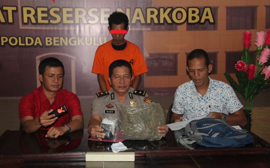 Hukum