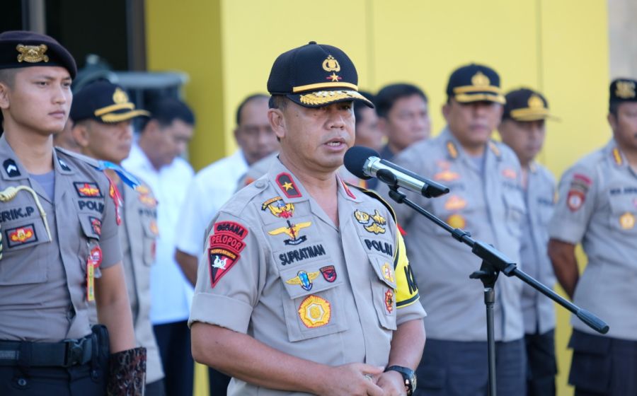 Hukum