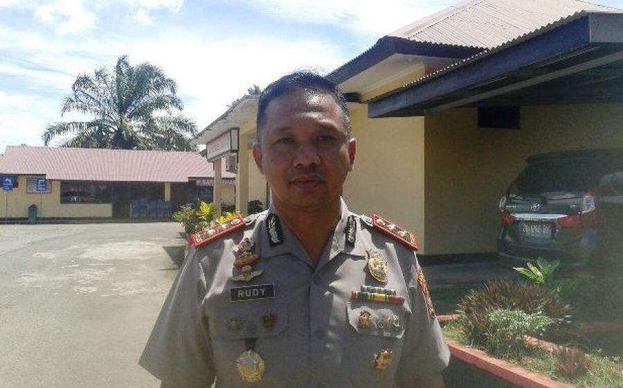 Hukum
