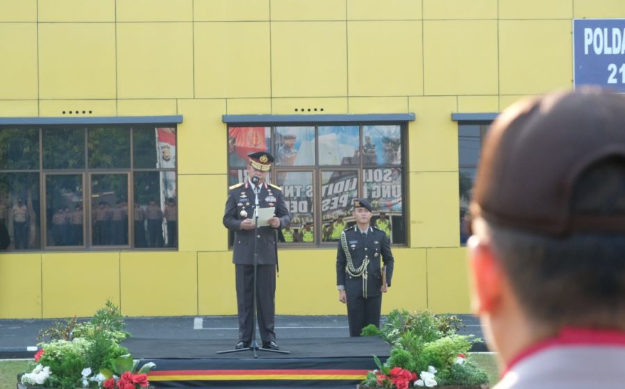 Hukum
