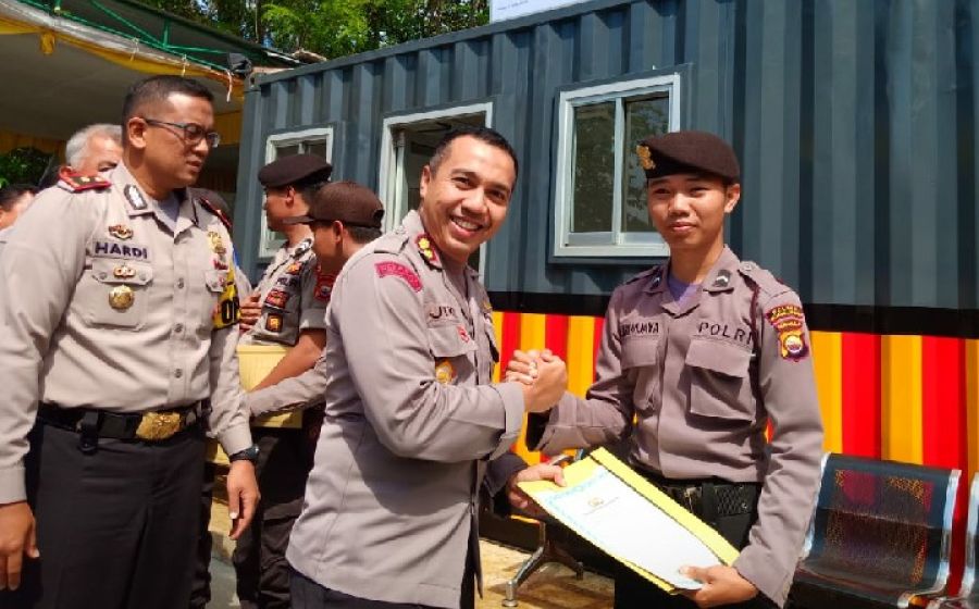Hukum