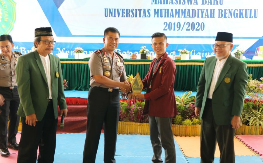 Hukum