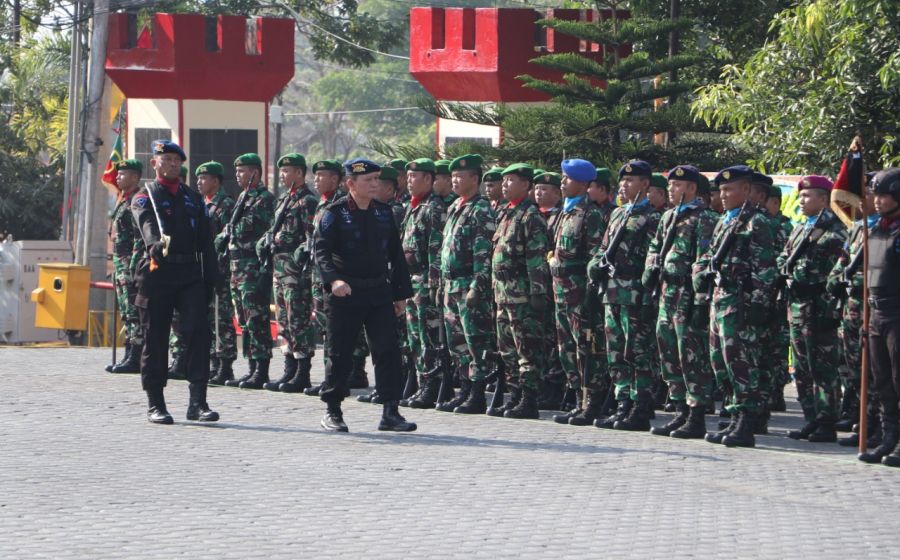 Hukum
