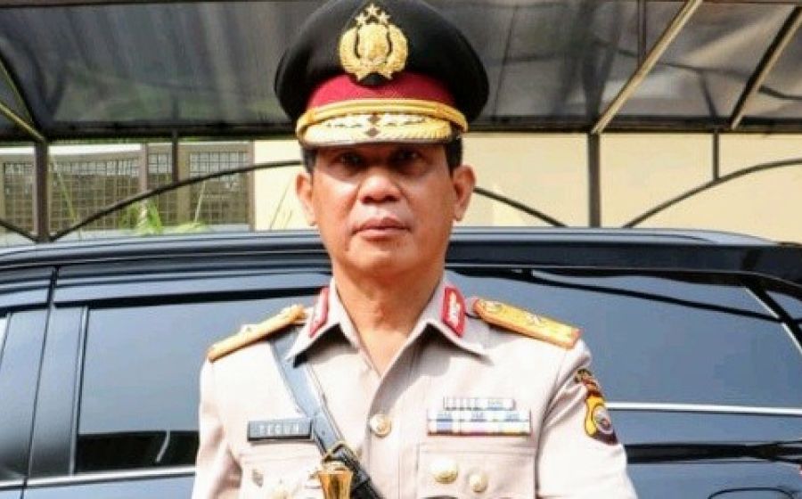 Hukum