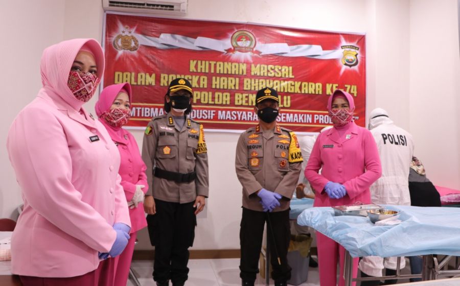 Hukum