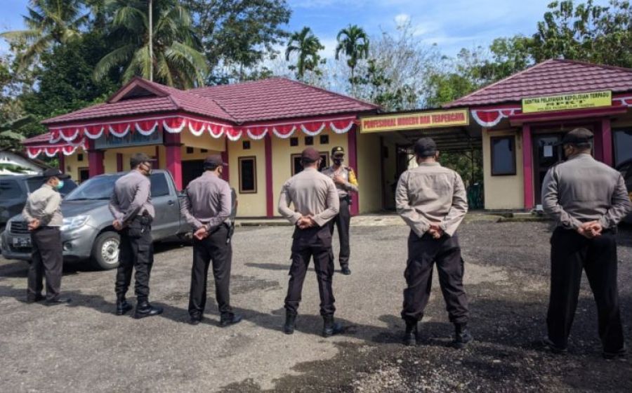 Hukum