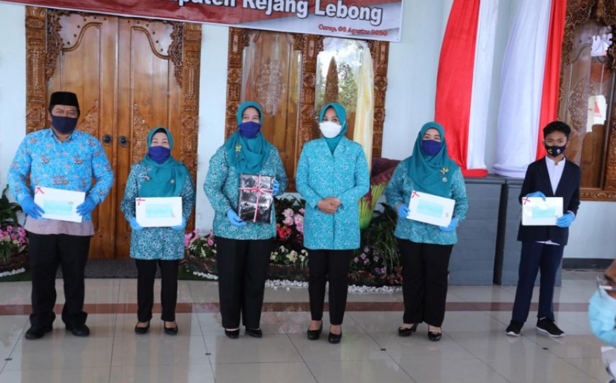 Nasional