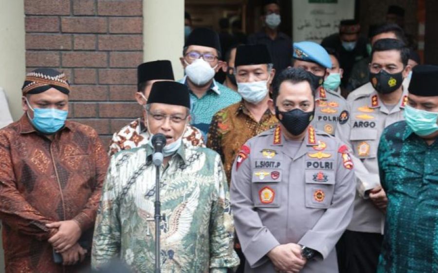 Hukum