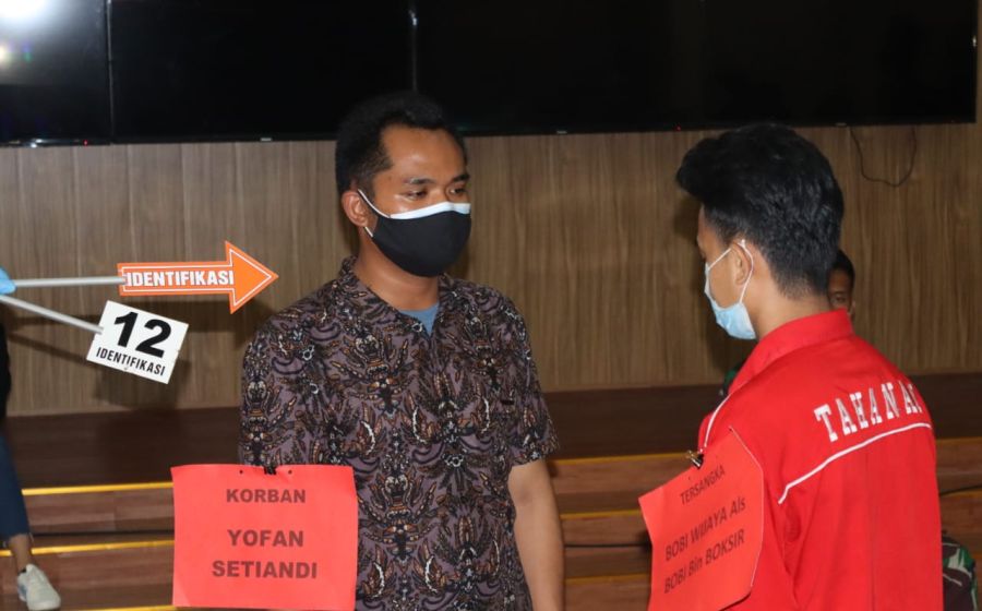 Hukum