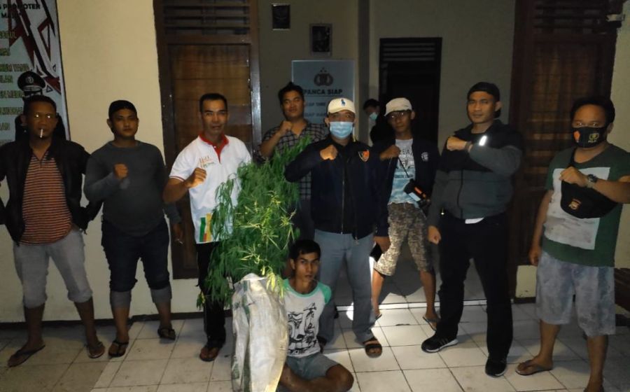 Hukum