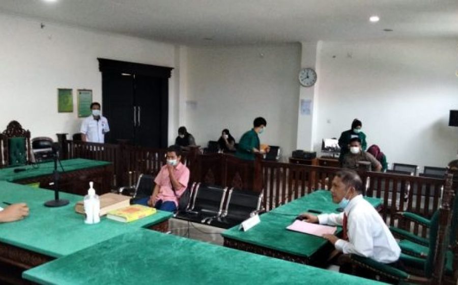 Hukum