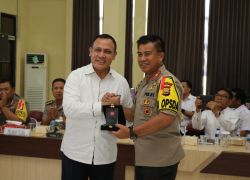 Hukum