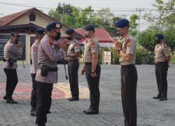 Hukum