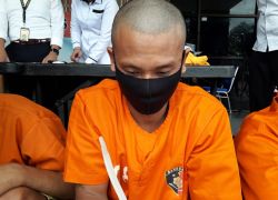 Hukum